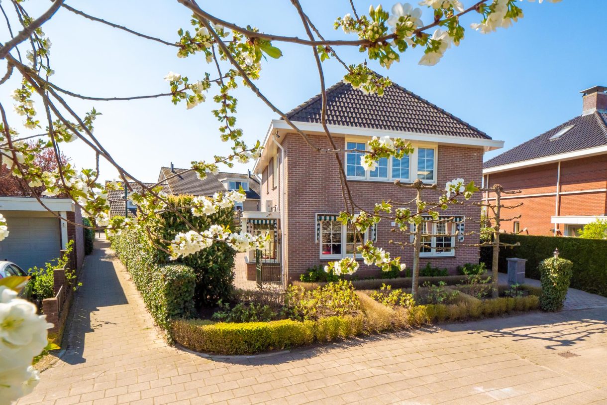 Te koop: Foto Woonhuis aan de Bosmeer 16 in Houten