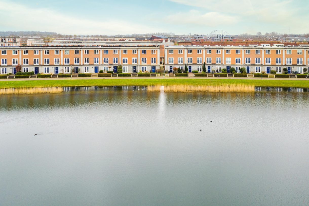 Te koop: Foto Woonhuis aan de Rimpelmos 12 in Houten