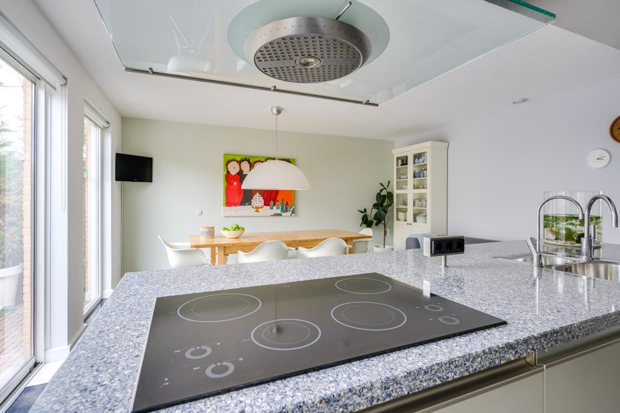 Te koop: Foto Woonhuis aan de Rimpelmos 12 in Houten