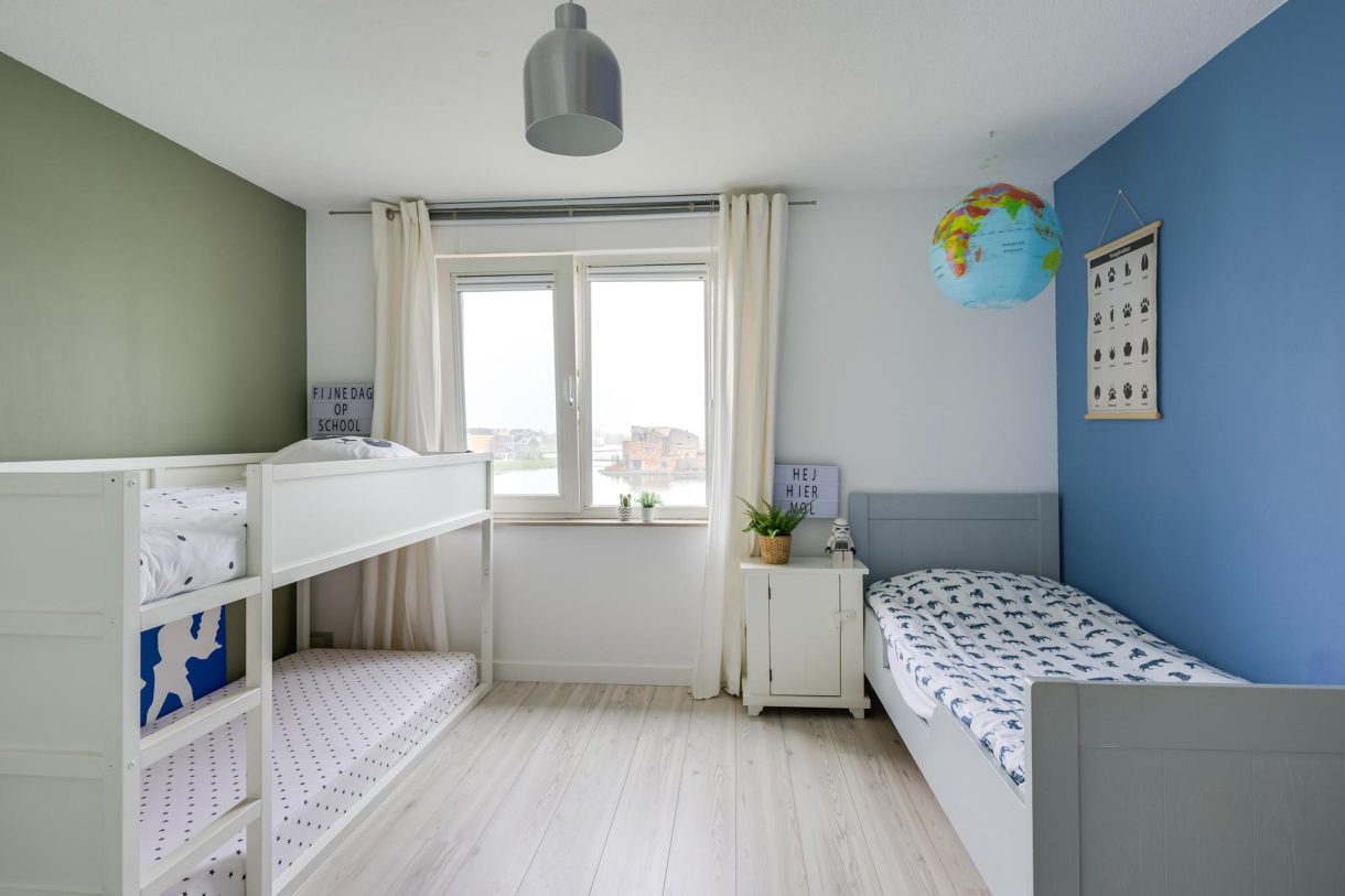 Te koop: Foto Woonhuis aan de Rimpelmos 12 in Houten