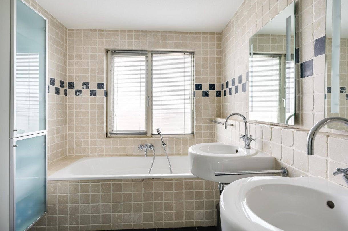 Te koop: Foto Woonhuis aan de Rimpelmos 12 in Houten