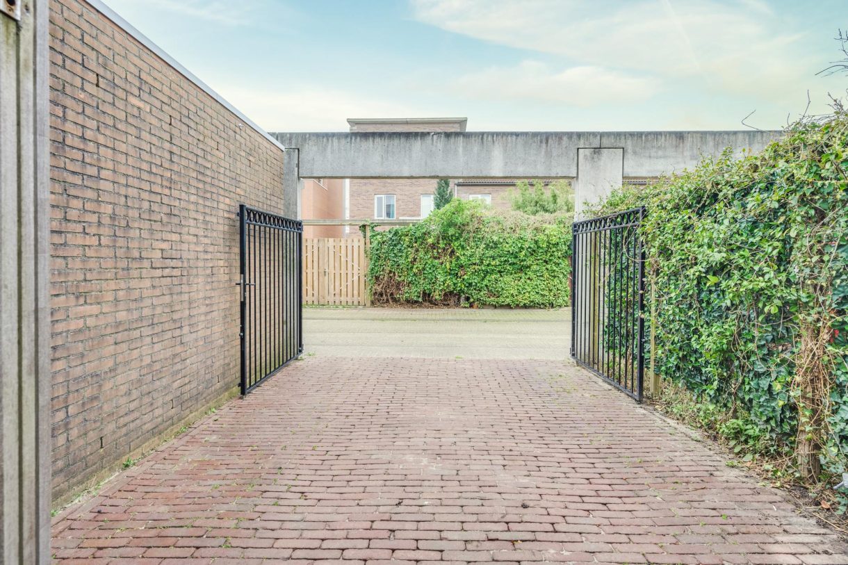 Te koop: Foto Woonhuis aan de Rimpelmos 12 in Houten