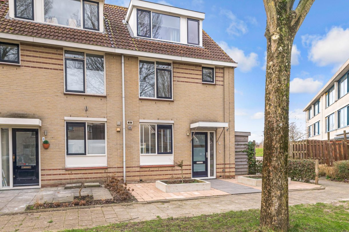 Te koop: Foto Woonhuis aan de Ruitercamp 1 in Houten