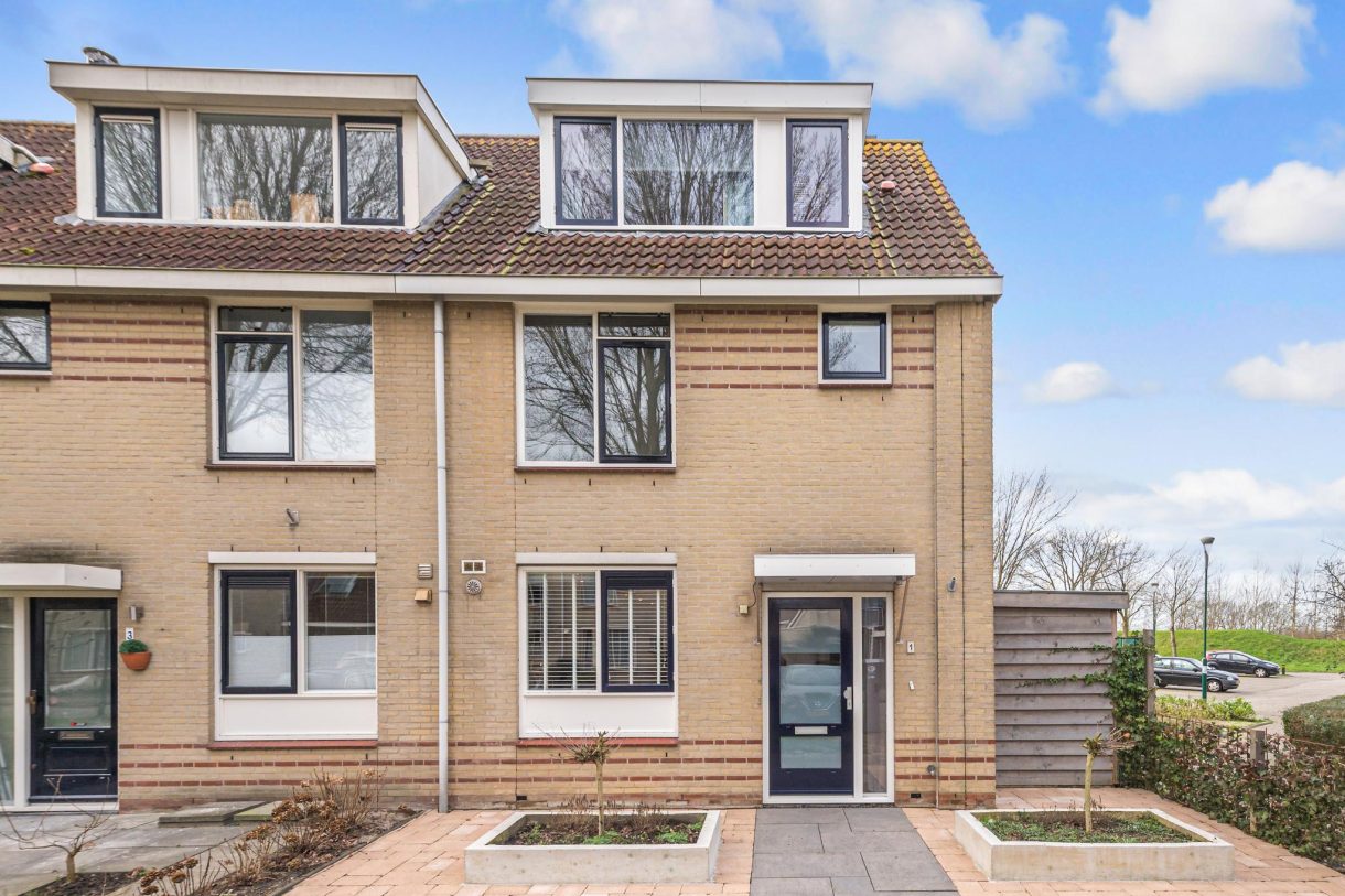 Te koop: Foto Woonhuis aan de Ruitercamp 1 in Houten