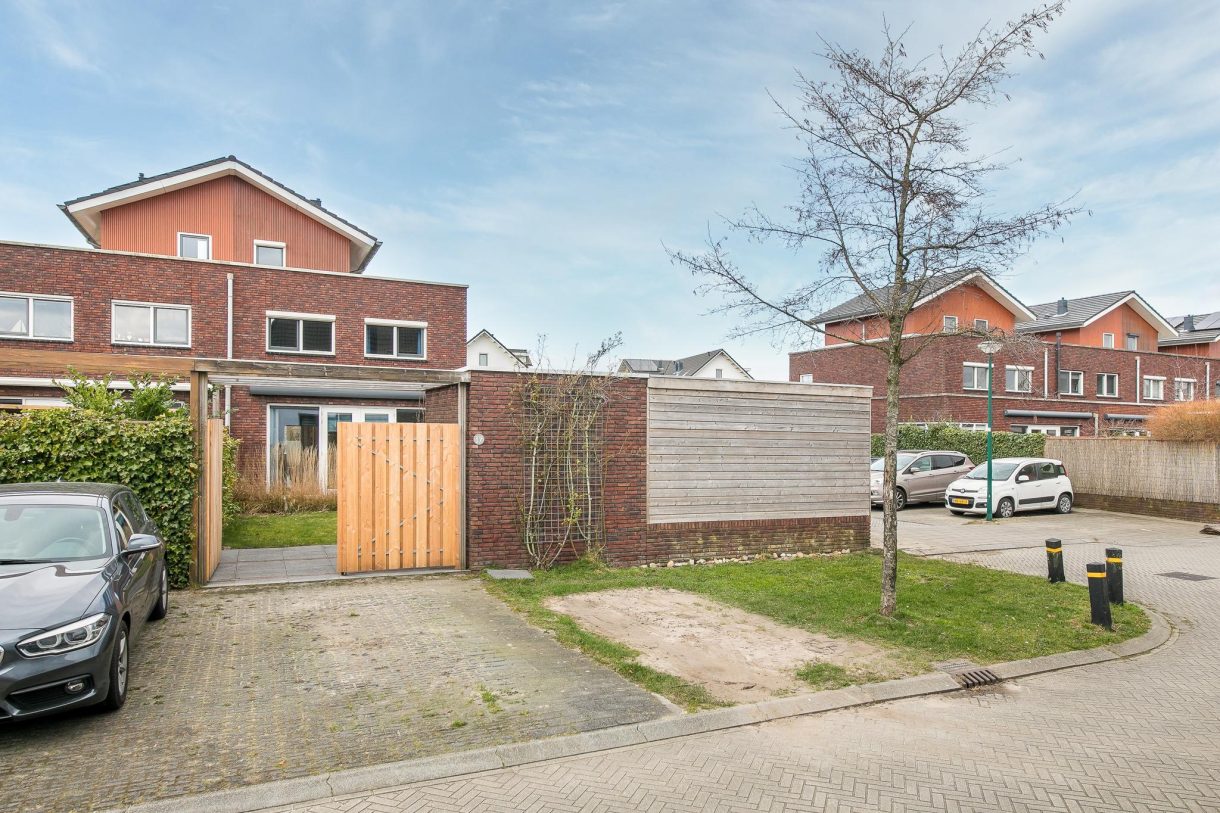 Te koop: Foto Woonhuis aan de IJsselpolder 17 in Houten