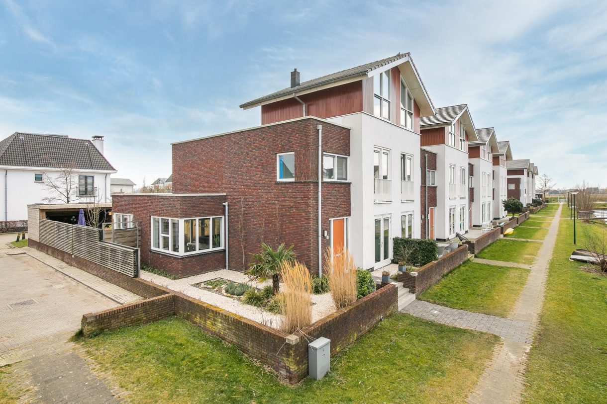 Te koop: Foto Woonhuis aan de IJsselpolder 17 in Houten