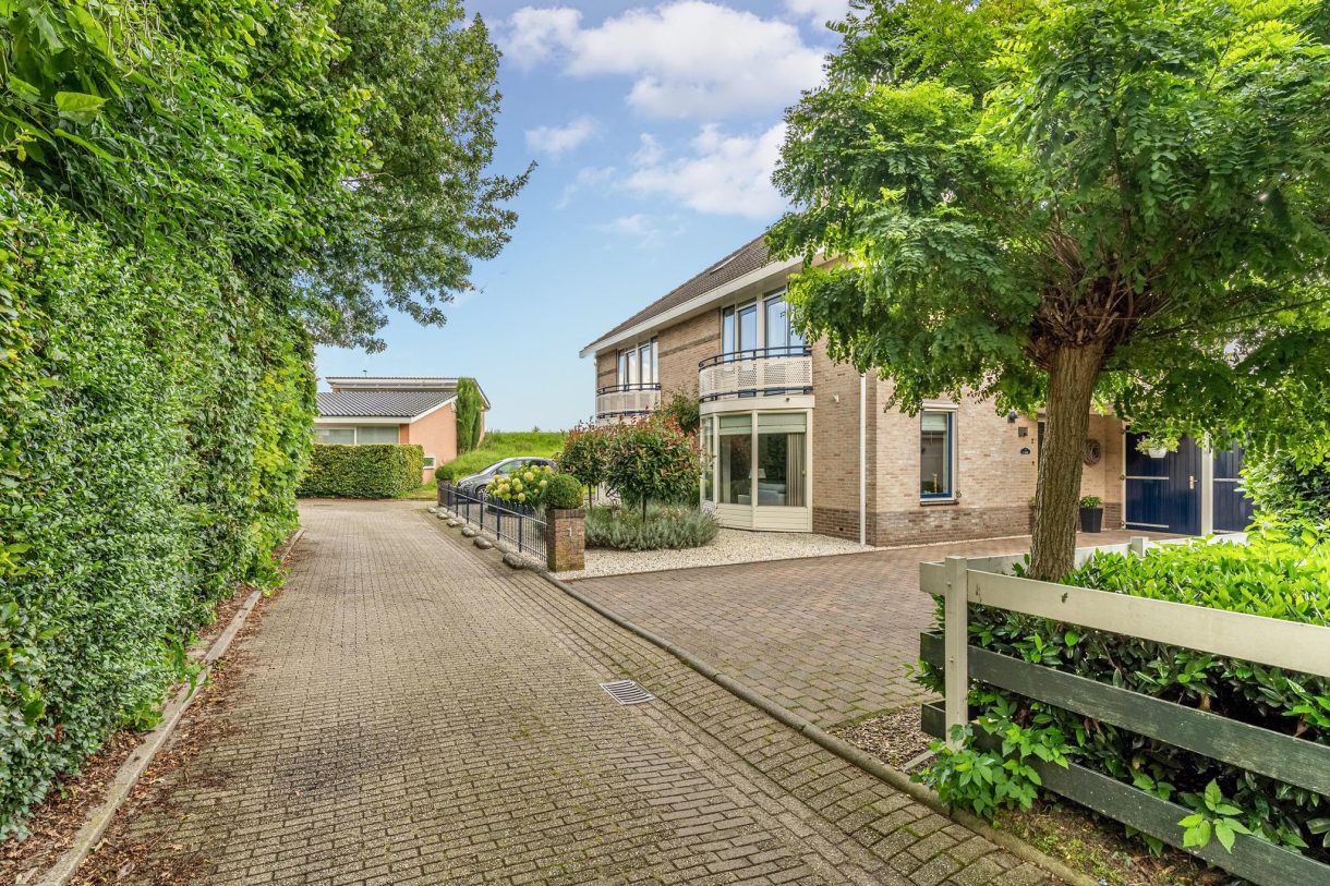 Te koop: Foto Woonhuis aan de Regentenland 1 in Houten