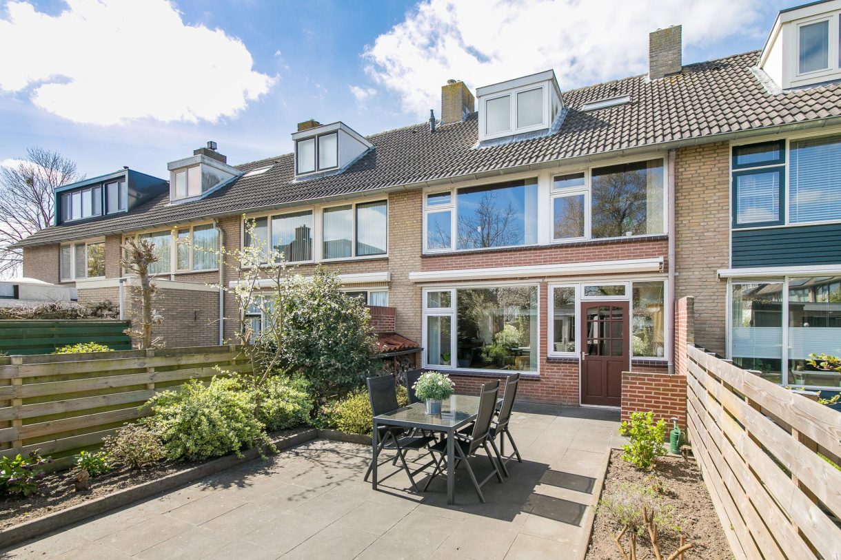 Te koop: Foto Woonhuis aan de Prinses Ireneweg 7 in Houten