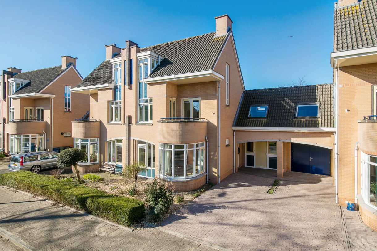 Te koop: Foto Woonhuis aan de Heemraadserf 48 in Houten