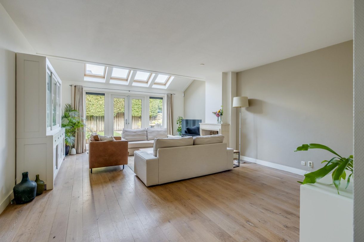Te koop: Foto Woonhuis aan de Sparrenhout 7 in Houten