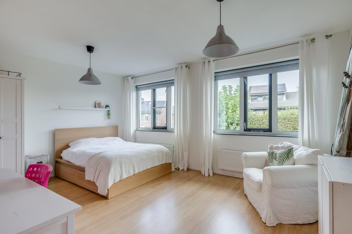 Te koop: Foto Woonhuis aan de Sparrenhout 7 in Houten