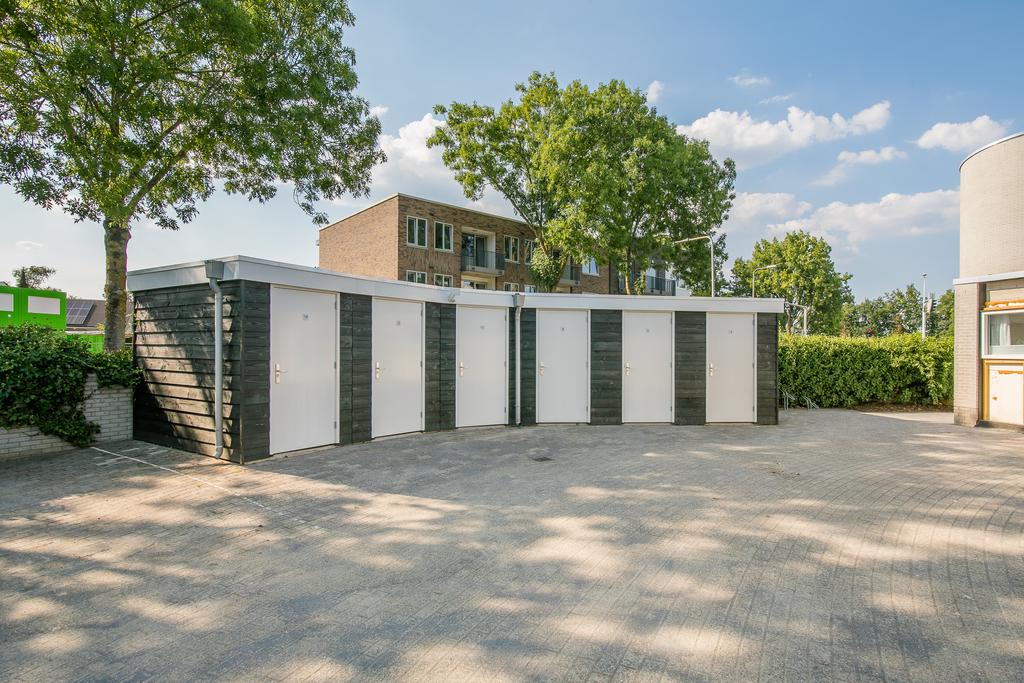 Te koop: Foto Appartement aan de De Gaarde 8+P in Houten