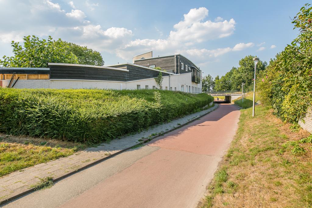 Te koop: Foto Appartement aan de De Gaarde 8+P in Houten