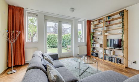 Te koop: Foto Woonhuis aan de Grachtmuur 27 in Houten