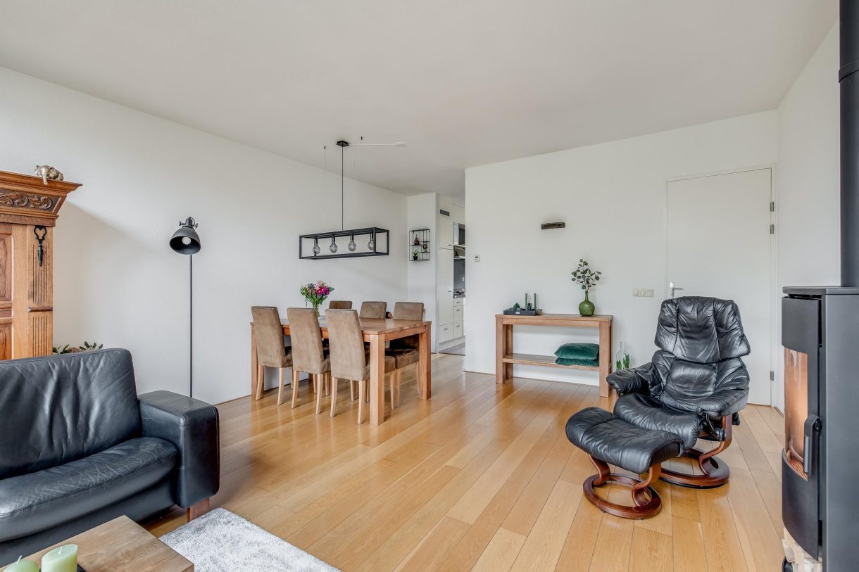 Te koop: Foto Woonhuis aan de Sparrenhout 5 in Houten