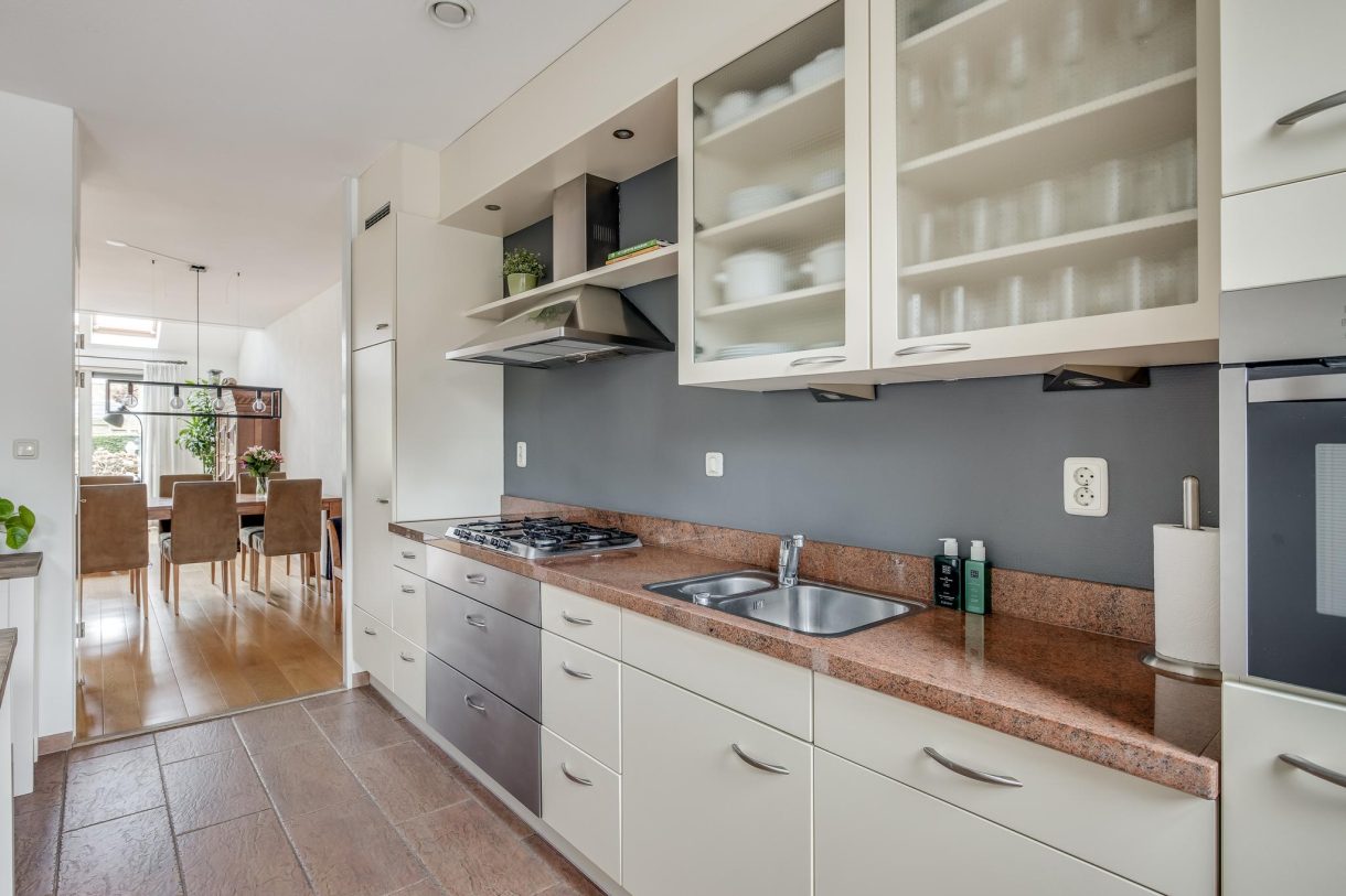 Te koop: Foto Woonhuis aan de Sparrenhout 5 in Houten