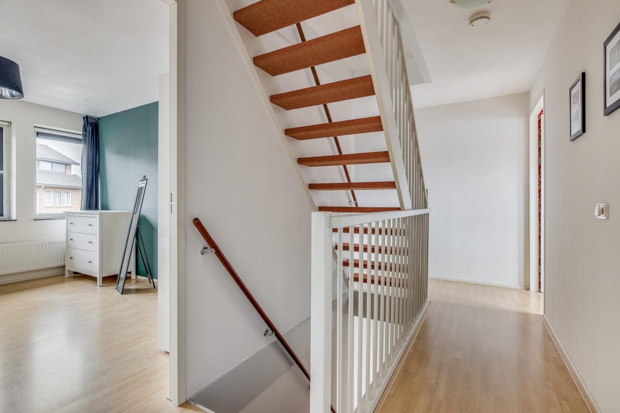 Te koop: Foto Woonhuis aan de Sparrenhout 5 in Houten