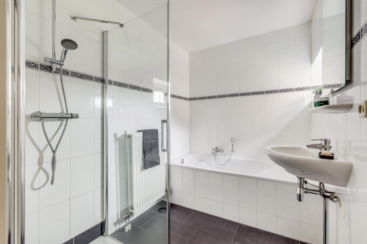 Te koop: Foto Woonhuis aan de Sparrenhout 5 in Houten