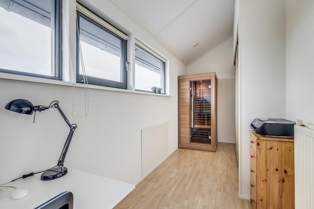 Te koop: Foto Woonhuis aan de Sparrenhout 5 in Houten