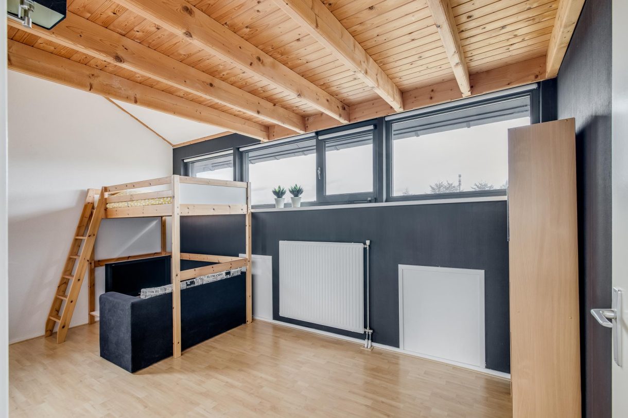 Te koop: Foto Woonhuis aan de Sparrenhout 5 in Houten