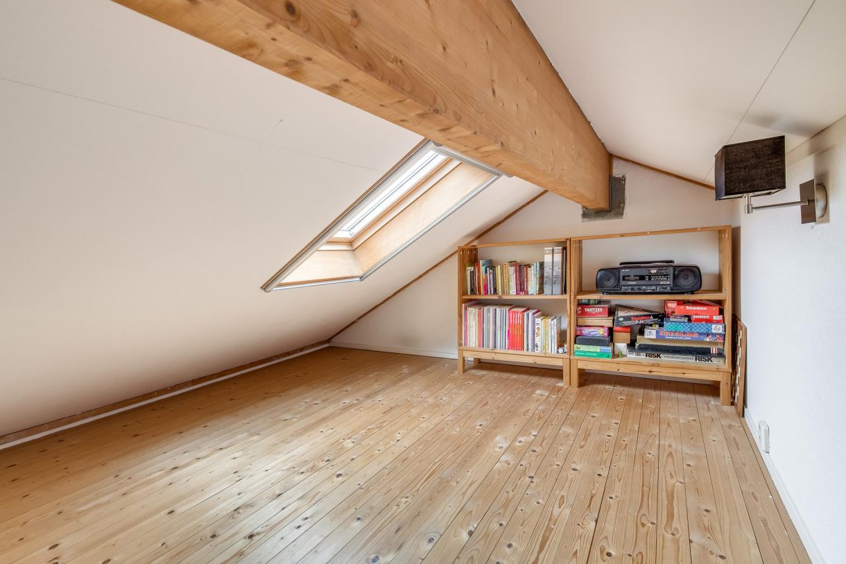 Te koop: Foto Woonhuis aan de Sparrenhout 5 in Houten