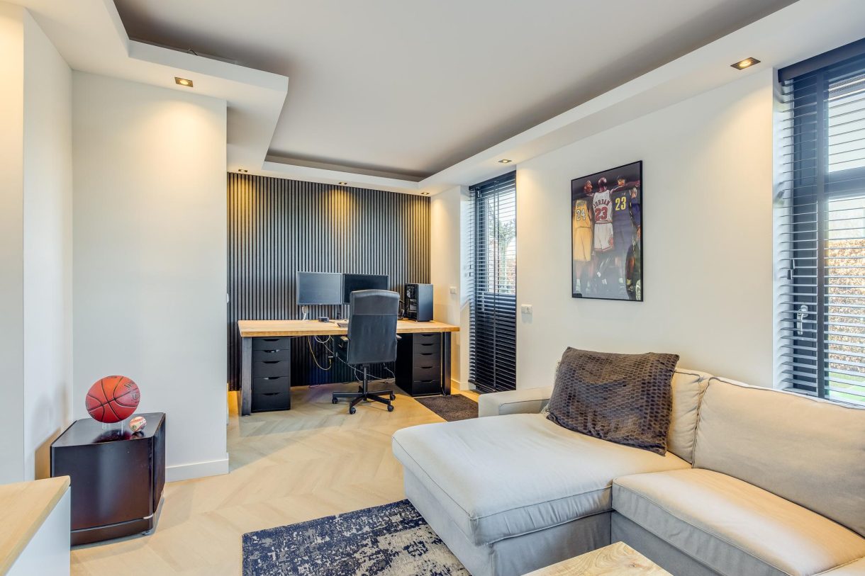 Te koop: Foto Woonhuis aan de De Groes 2b in Schalkwijk