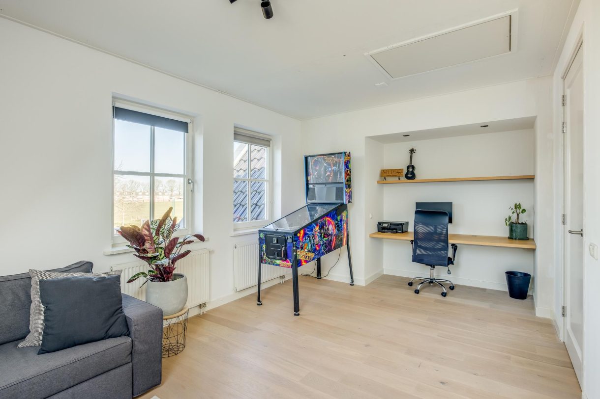 Te koop: Foto Woonhuis aan de De Groes 2b in Schalkwijk