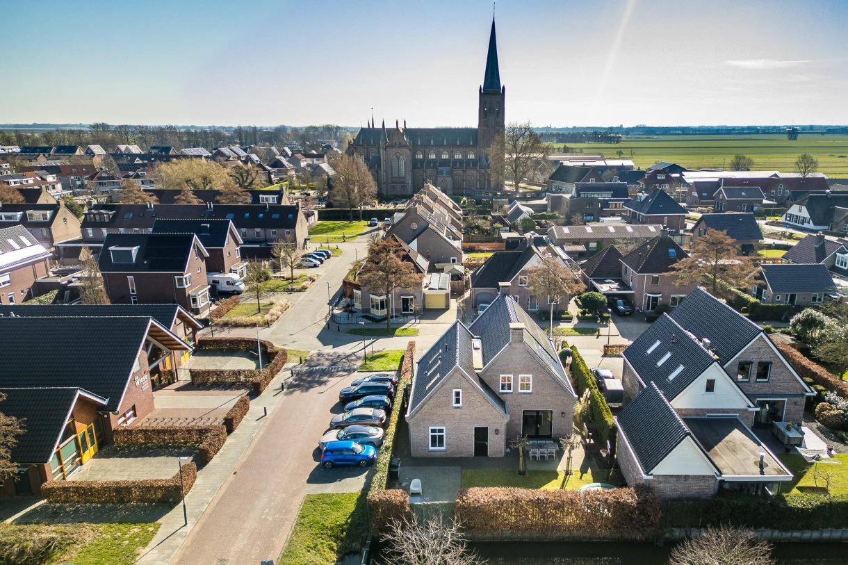 Te koop: Foto Woonhuis aan de De Groes 2b in Schalkwijk