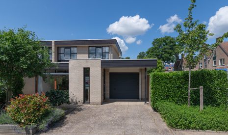 Te koop: Foto Woonhuis aan de Hertogenborch 16 in Houten