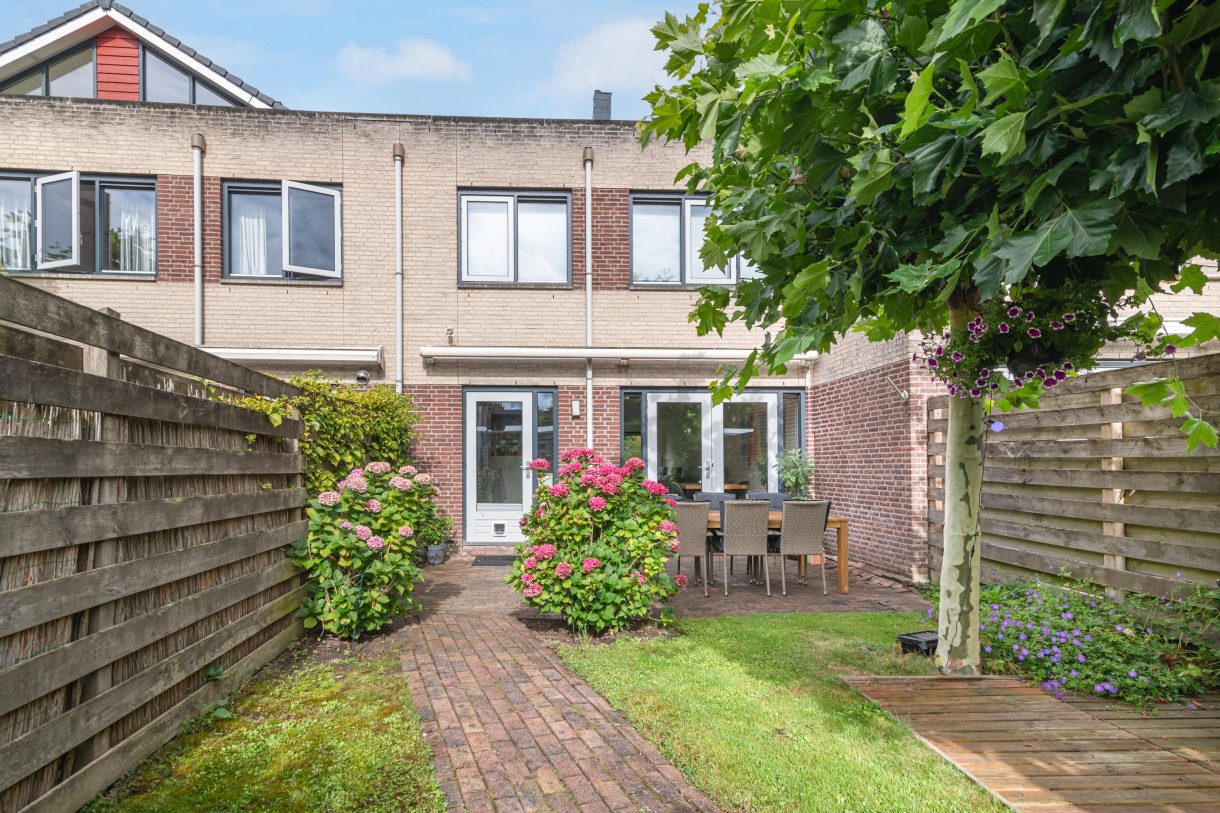 Te koop: Foto Woonhuis aan de Fonteinwater 81 in Houten